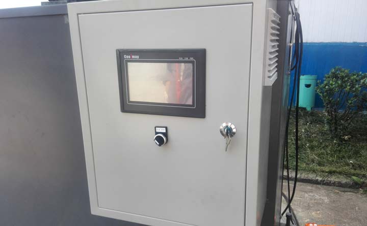 1468028388988913.jpg 液晶控制柜.jpg